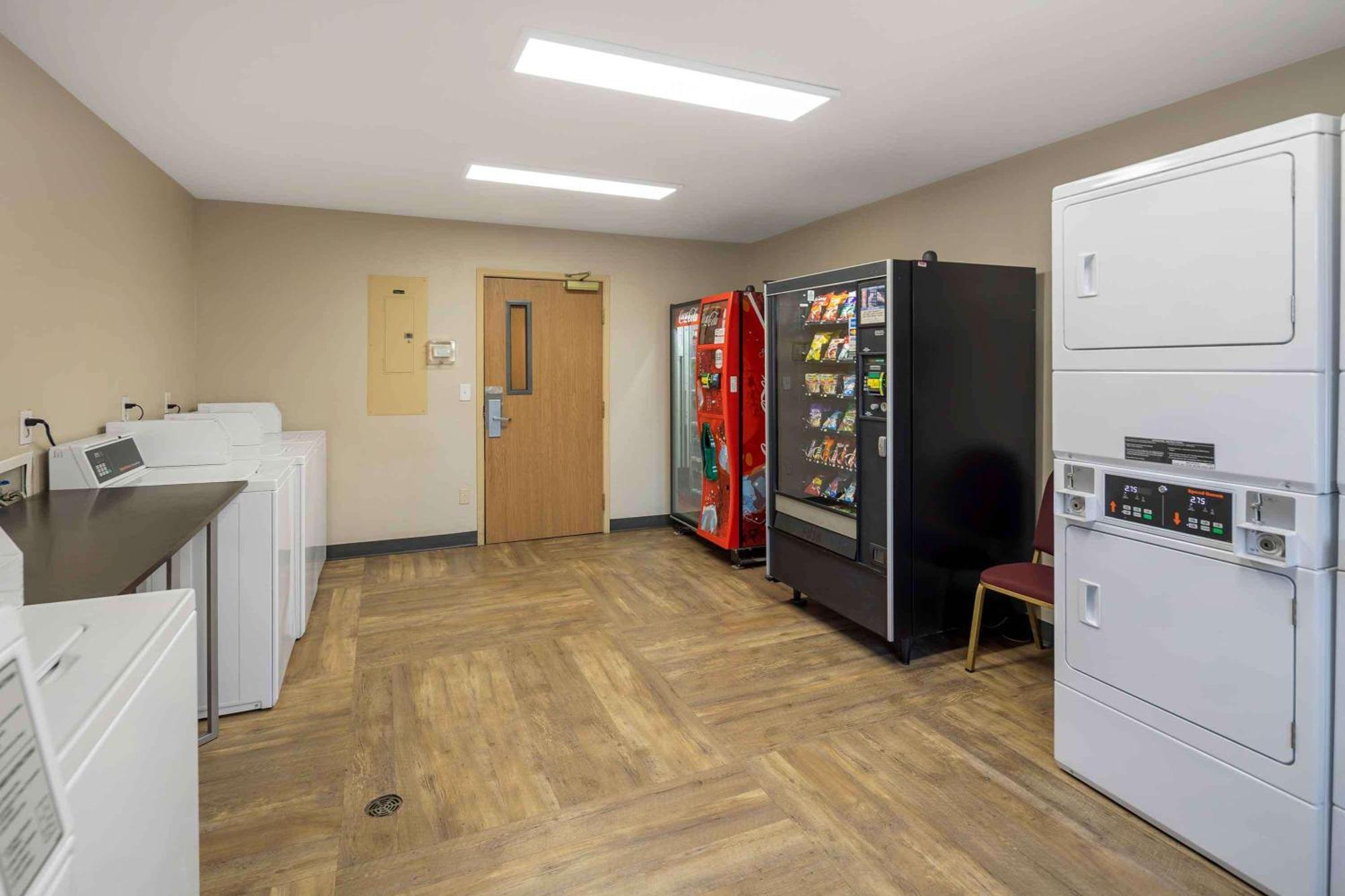 Extended Stay America Suites - Anchorage - Midtown Buitenkant foto