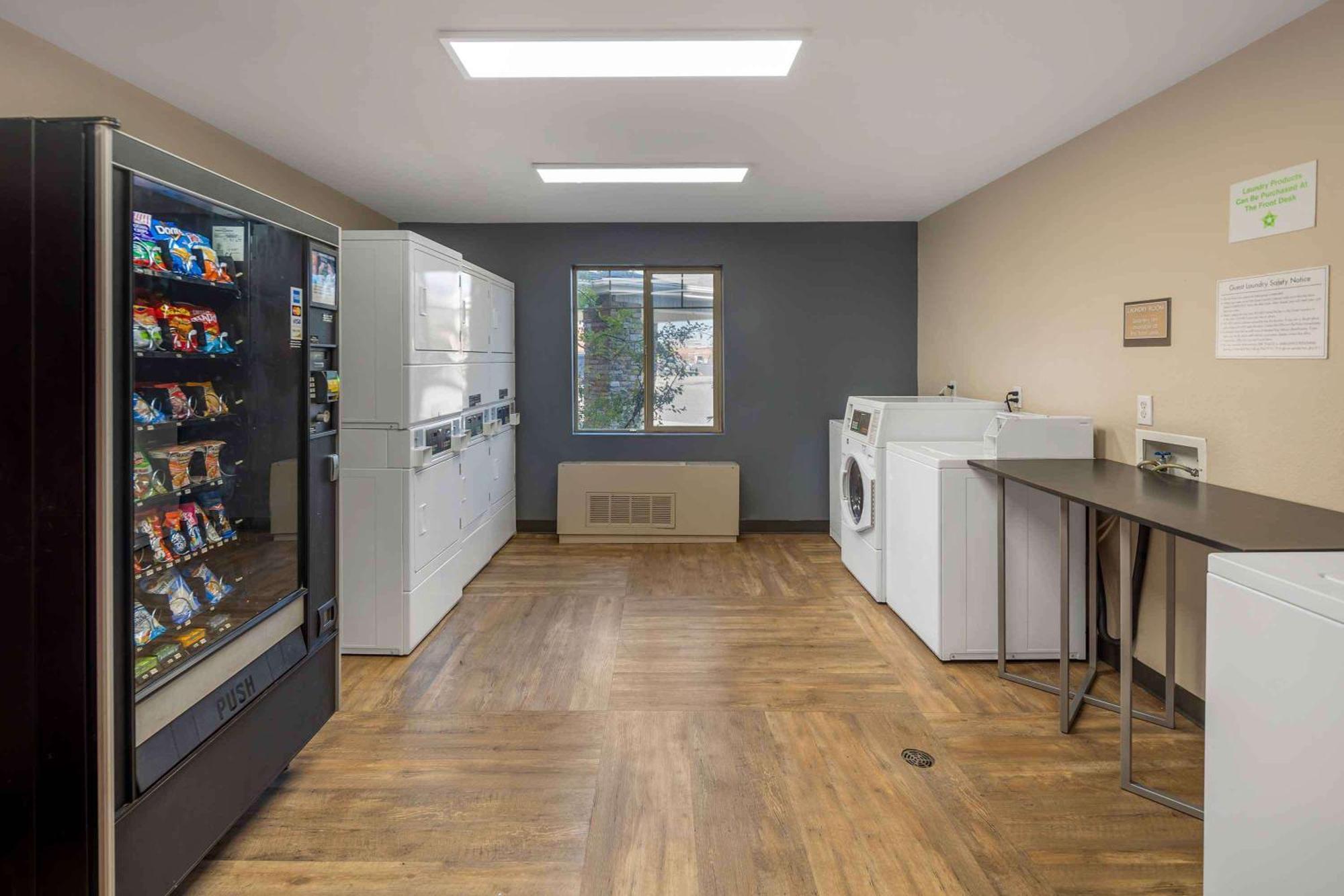 Extended Stay America Suites - Anchorage - Midtown Buitenkant foto