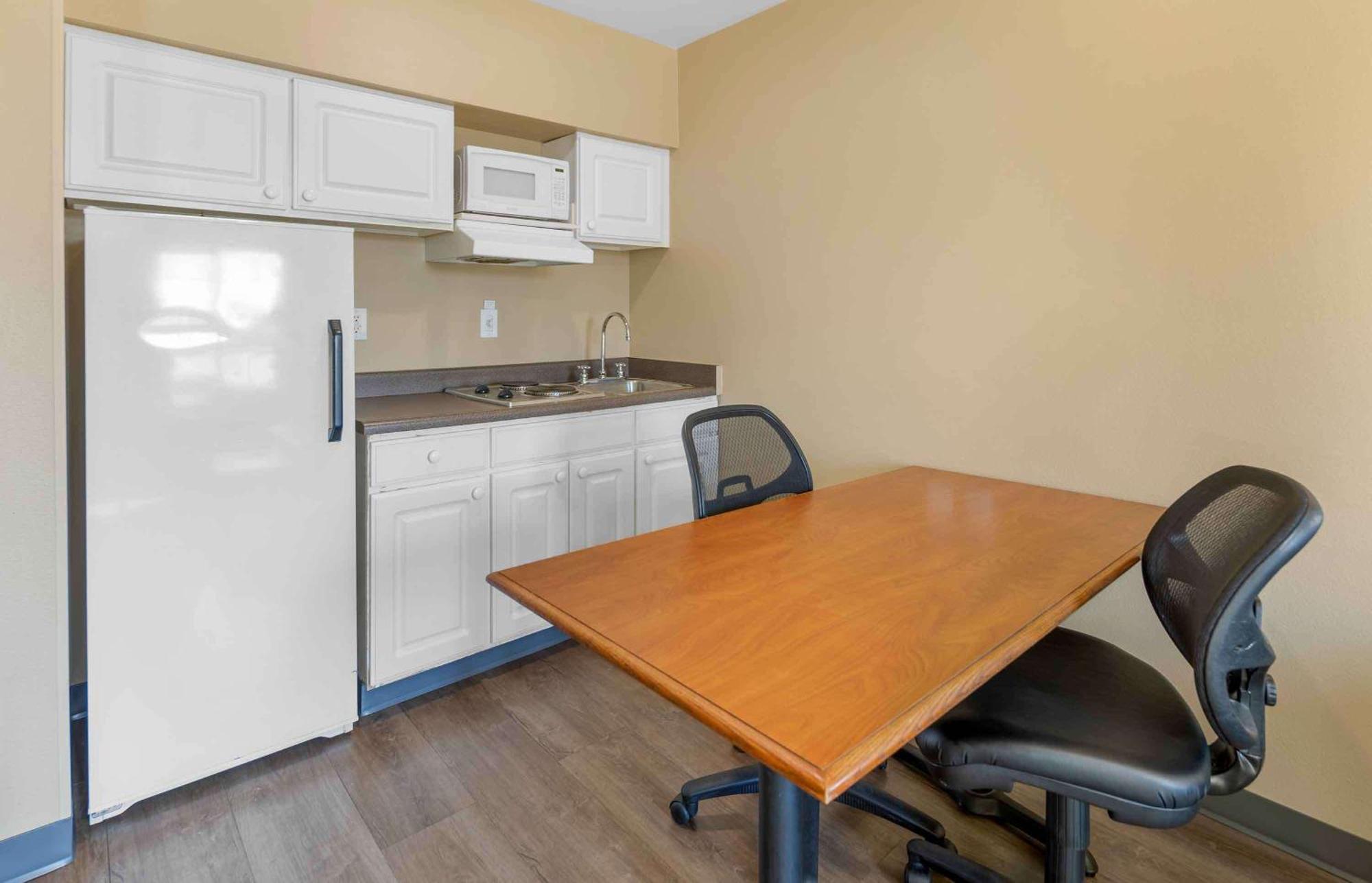 Extended Stay America Suites - Anchorage - Midtown Buitenkant foto